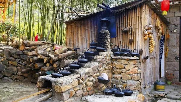 说到特色的乡村旅游，那么如何才能有特色呢？.jpeg